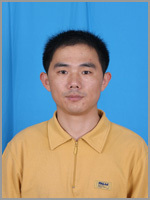 李海明 照片