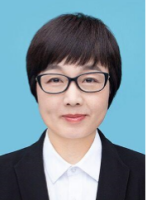 许爱德 照片