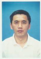 高宏 照片