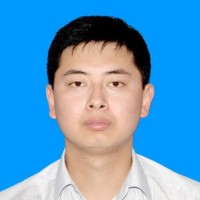 白洪亮 照片