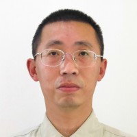 靳春宁 照片