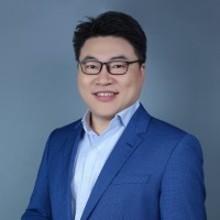 李明 照片