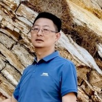 李根 照片