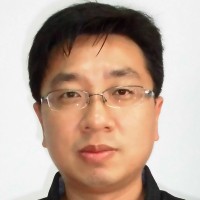 梁正召 照片