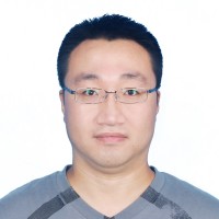 郎亮 照片