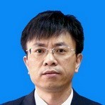 刘春 照片