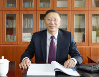 闵永新 照片