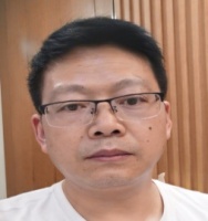 彭长生 照片