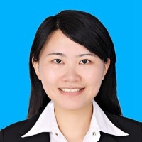 彭云 照片