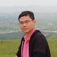 任同群 照片