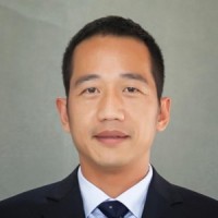 时磊 照片