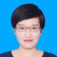 邵堃 照片