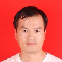 唐福建 照片