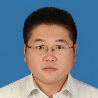 滕人轶 照片
