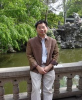 伍代勇 照片