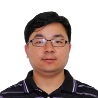 王刚 照片