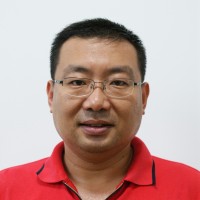 王宇新 照片