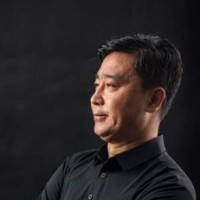 王宏伟 照片