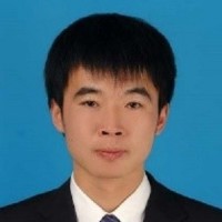 薛林 照片