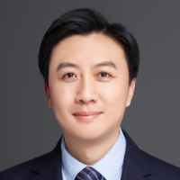 伊廷华 照片