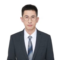 张忠 照片