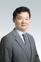 高峰 照片