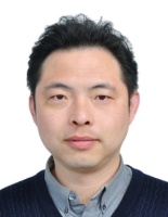 柏宁丰 照片