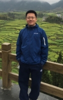 毕可东 照片