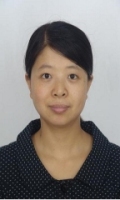 曹婉容 照片