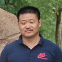 戴航 照片