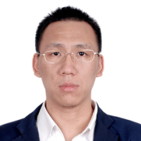 邓梓龙 照片