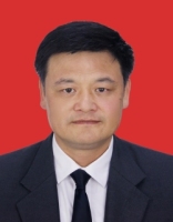 高清维 照片