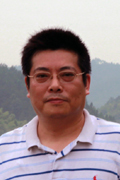 方明 照片