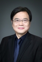 过秀成 照片