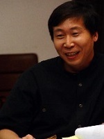 龚恺 照片