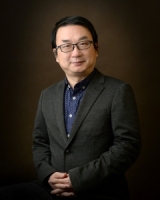 胡平 照片