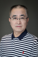 刘其伟 照片