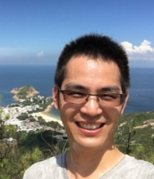 李健 照片