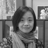 李华 照片