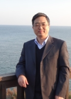 李扬 照片