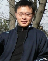 李新德 照片
