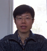 李新松 照片