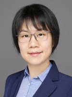 鲁明易 照片