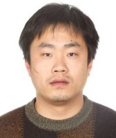 邵起越 照片