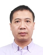 谭华春 照片