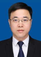 吴刚 照片