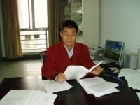 王栓宏 照片