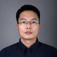 王浩 照片