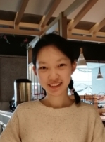 许怡安 照片