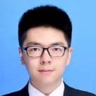 向嘉辰 照片